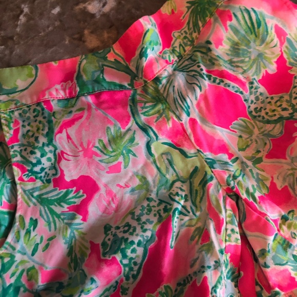 Lilly Pulitzer scalloped shorts - Picture 2 of 4